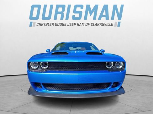 Used 2023 Dodge Challenger SRT Hellcat RWD image 2