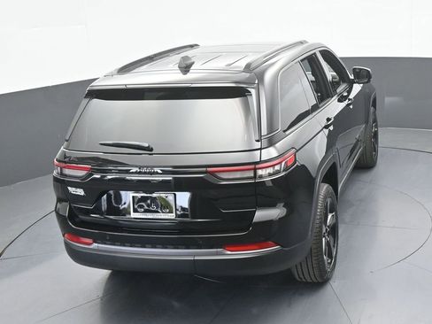New 2026 Jeep Grand Cherokee Limited w/ Limited Altitude Package RWD image 45