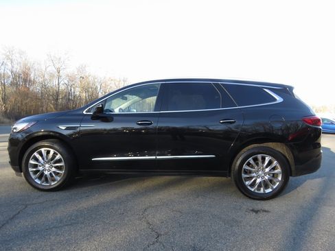 Used 2021 Buick Enclave Premium w/ Sun and Sites Package image 8