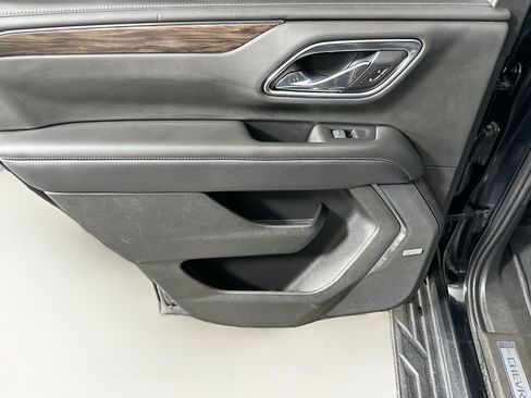 Used 2021 Chevrolet Tahoe LT RWD image 25