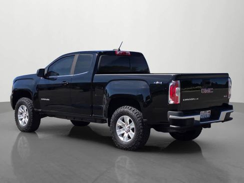 Used 2018 GMC Canyon SLE w/ SLE Convenience Package AWD/4WD image 4