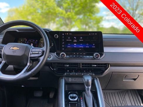 Used 2023 Chevrolet Colorado LT w/ LT Convenience Package AWD/4WD image 27