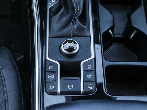 Used 2022 Kia Sorento SX FWD image 21