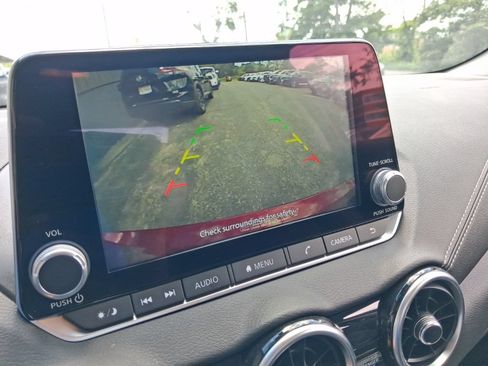 Used 2025 Nissan Sentra SV w/ All-Weather Package FWD image 24