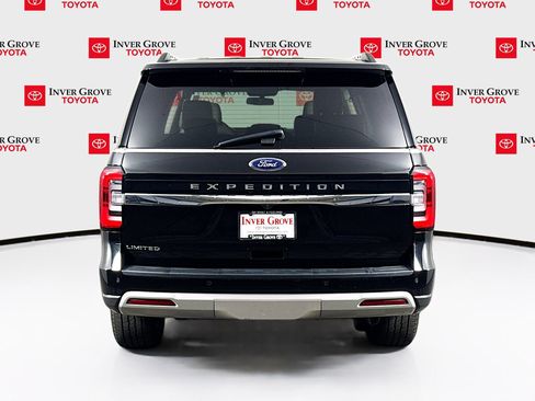 Used 2024 Ford Expedition Limited AWD/4WD image 6