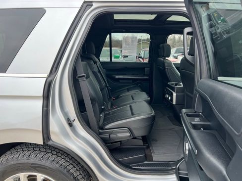 Used 2020 Ford Expedition XLT w/ Equipment Group 202A image 19