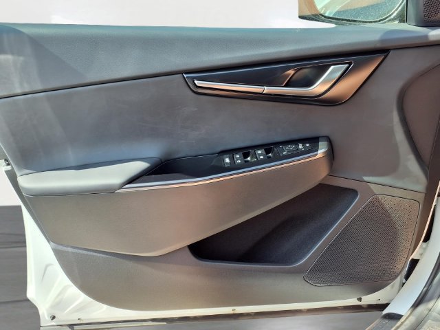 New 2026 Kia EV6 Light RWD image 12