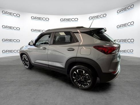 Used 2023 Chevrolet TrailBlazer LT FWD image 9