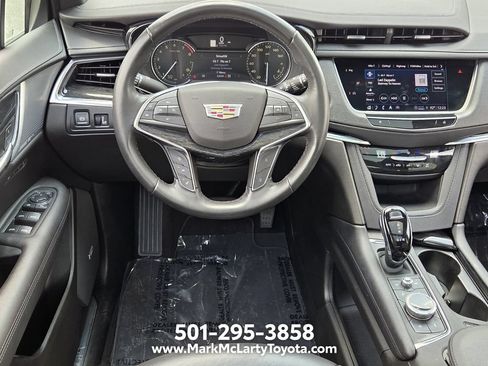 Used 2023 Cadillac XT5 Premium Luxury AWD/4WD image 11