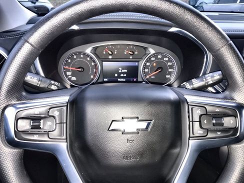 Used 2023 Chevrolet Blazer LT image 14