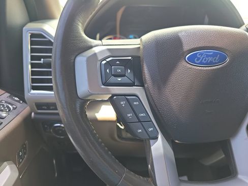 Used 2017 Ford F250 King Ranch AWD/4WD image 25