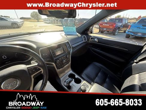 Used 2015 Jeep Grand Cherokee Limited image 14