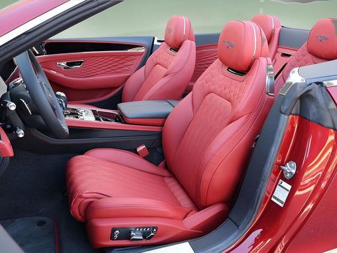 New 2026 Bentley Continental GTC AWD/4WD image 15