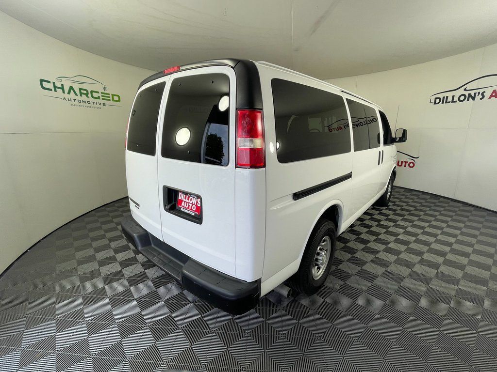 Used 2016 Chevrolet Express 2500 LS RWD image 8
