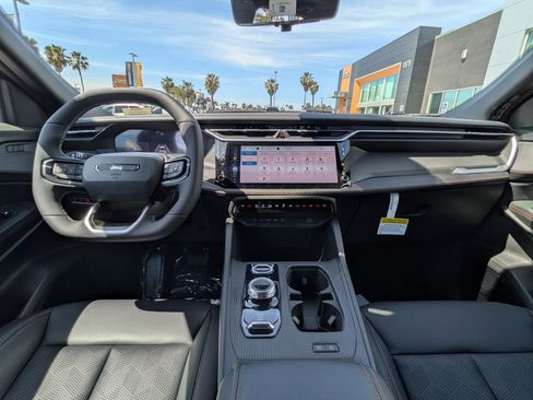New 2026 Jeep Cherokee Overland w/ Advanced Pro Tech Group AWD/4WD image 19