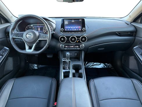 Used 2022 Nissan Sentra SR w/ Trunk Package image 10