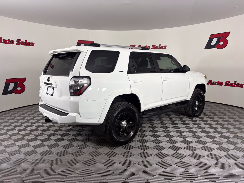 Used 2021 Toyota 4Runner SR5 AWD/4WD image 8