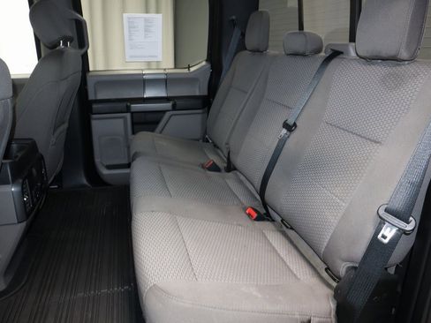 Used 2020 Ford F350 XLT w/ XLT Premium Package image 21