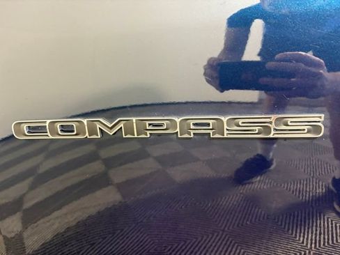 Certified 2024 Jeep Compass Limited AWD/4WD image 12