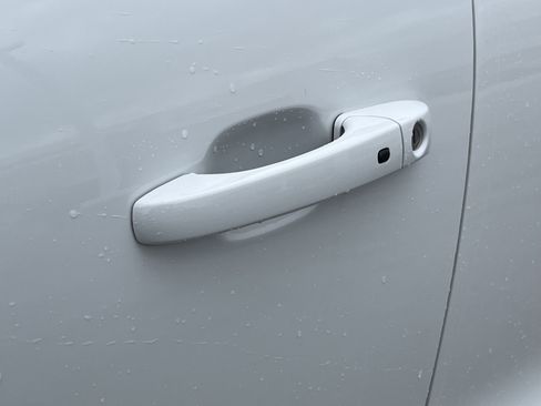 Used 2025 Dodge Durango R/T image 15