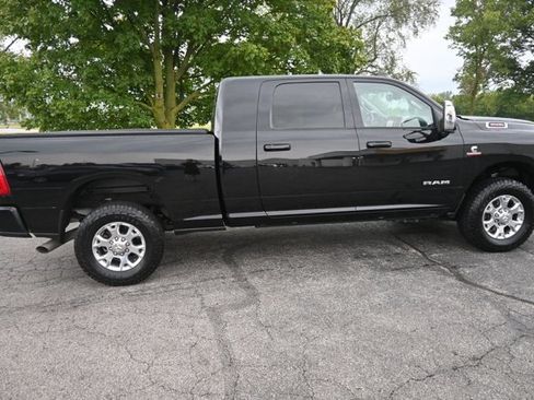 Used 2023 RAM 3500 Laramie AWD/4WD image 7