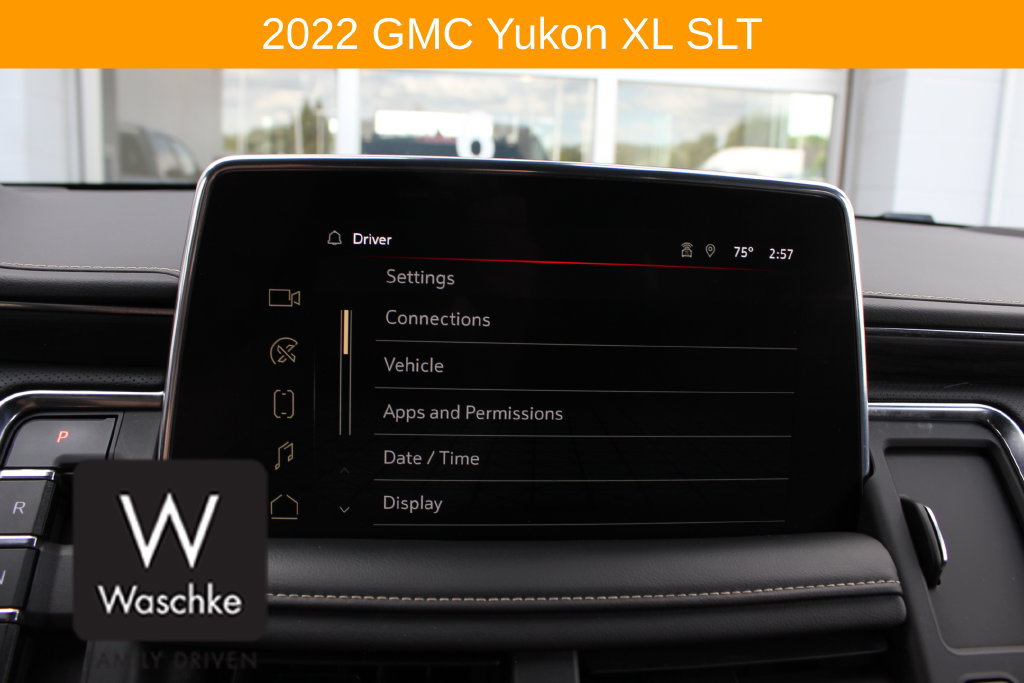 Used 2022 GMC Yukon XL SLT AWD/4WD image 53