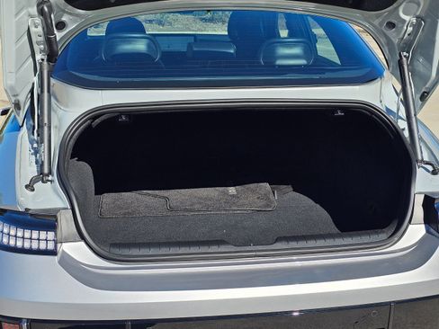 Used 2024 Hyundai Ioniq 6 SEL image 28