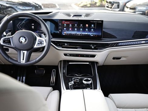 Certified 2026 BMW X7 M60i AWD/4WD image 27