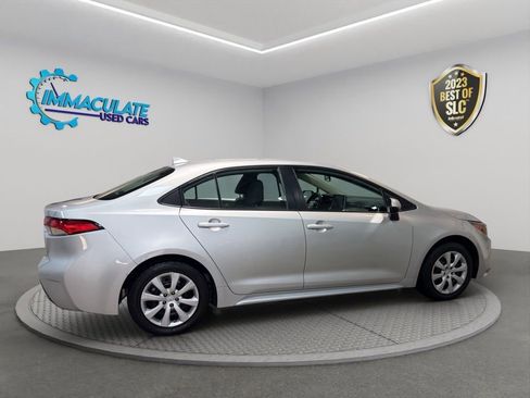 Used 2020 Toyota Corolla LE image 6