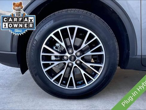 Used 2025 Ford Escape SE FWD image 8