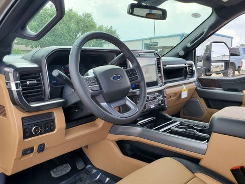 New 2026 Ford F350 Lariat w/ Lariat Premium Package AWD/4WD image 3