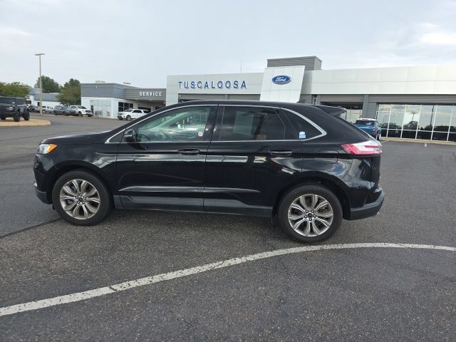 Certified 2024 Ford Edge Titanium AWD/4WD image 6