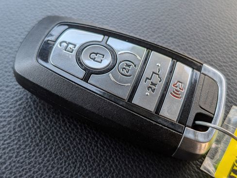 Used 2022 Ford F150 Lariat image 40