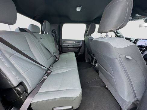 Used 2022 RAM 2500 Big Horn w/ Safety Group B AWD/4WD image 18