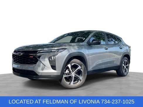 Certified 2024 Chevrolet Trax RS w/ Sunroof Package FWD image 1