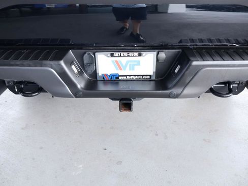 Used 2018 Ford F150 Raptor w/ Equipment Group 802A Luxury AWD/4WD image 33