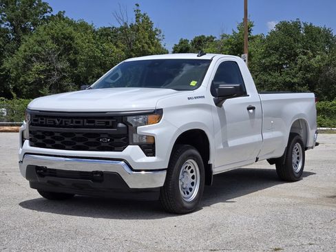 Used 2026 Chevrolet Silverado 1500 W/T w/ Trailering Package RWD image 3