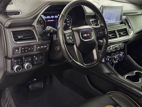 Used 2021 GMC Yukon XL AT4 w/ AT4 Premium Plus Package image 24