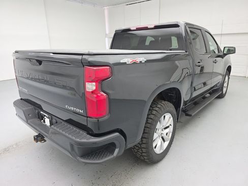 Certified 2021 Chevrolet Silverado 1500 Custom AWD/4WD image 11