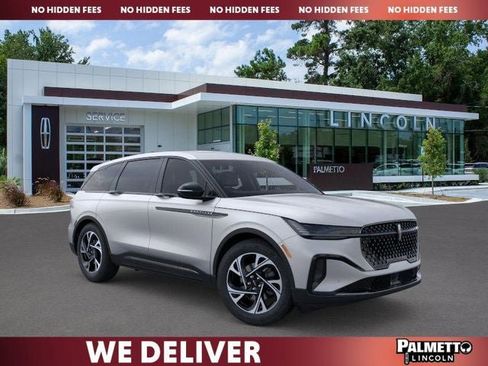 New 2026 Lincoln Nautilus Premier w/ Equipment Group 102A image 7