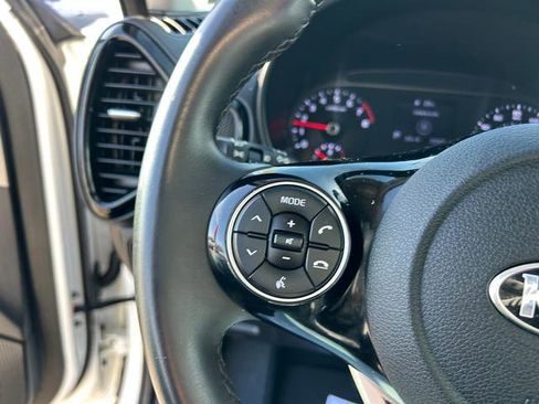 Certified 2020 Kia Soul EX image 23