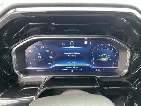 Used 2023 Chevrolet Silverado 1500 LTZ w/ LTZ Convenience Package II AWD/4WD image 15