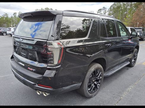 Used 2025 Chevrolet Tahoe RST w/ Advanced Technology Package image 3