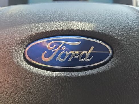 Used 2024 Ford Edge Titanium AWD/4WD image 99