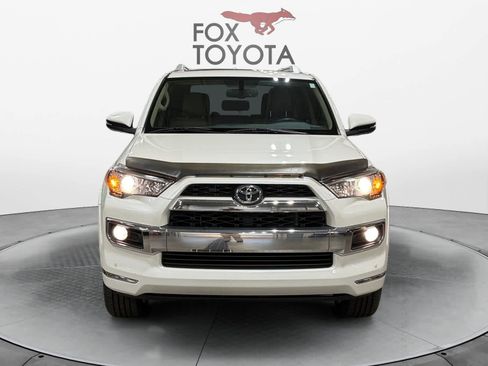 Used 2017 Toyota 4Runner Limited image 9