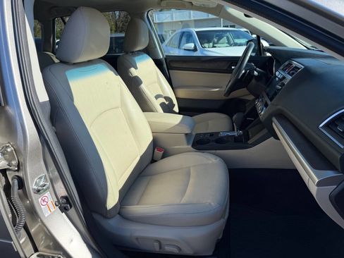 Used 2016 Subaru Outback 2.5i Limited image 14