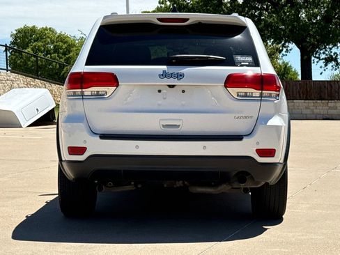 Used 2018 Jeep Grand Cherokee Laredo image 7