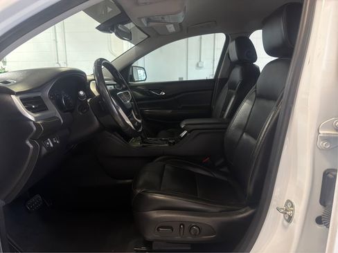 Used 2019 GMC Acadia SLT AWD/4WD image 9