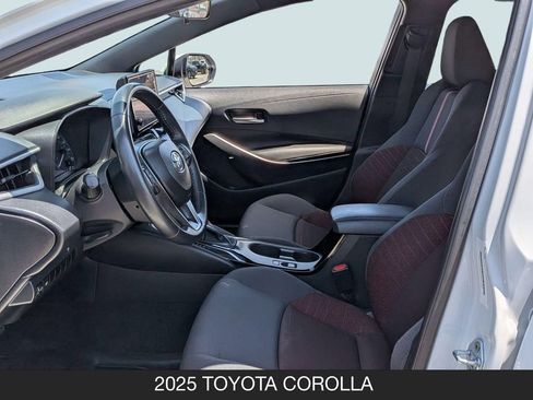 Used 2025 Toyota Corolla SE FWD image 14