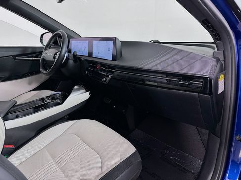 Used 2023 Kia EV6 GT-Line w/ GT-Line White Seat Package AWD/4WD image 31